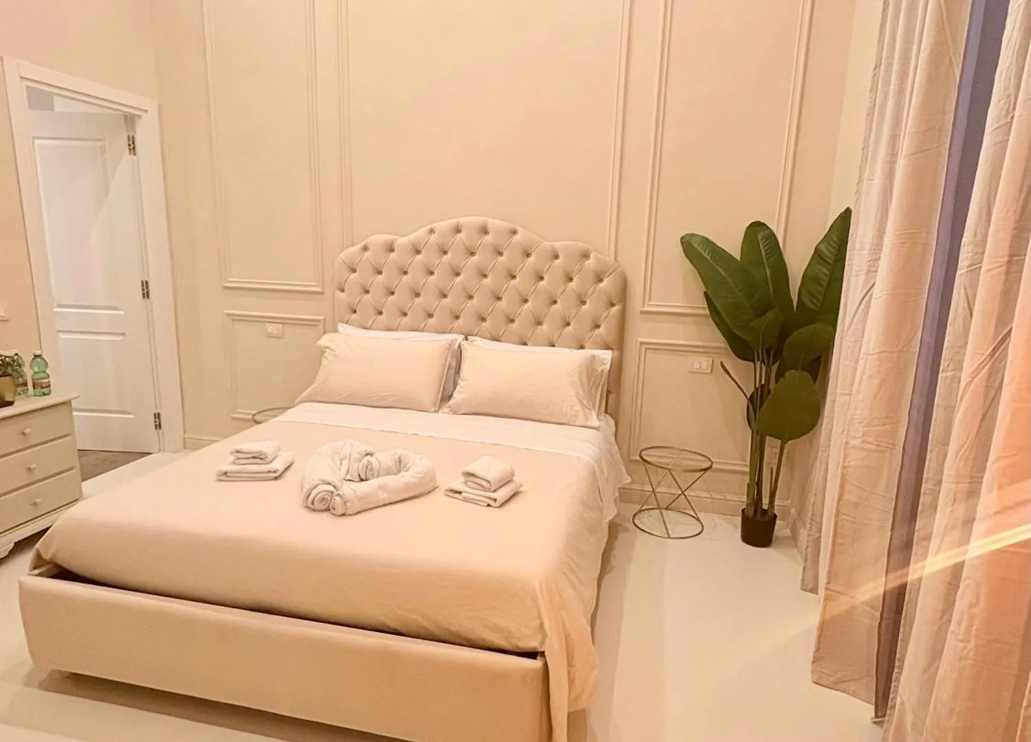 Home Piccini Naples