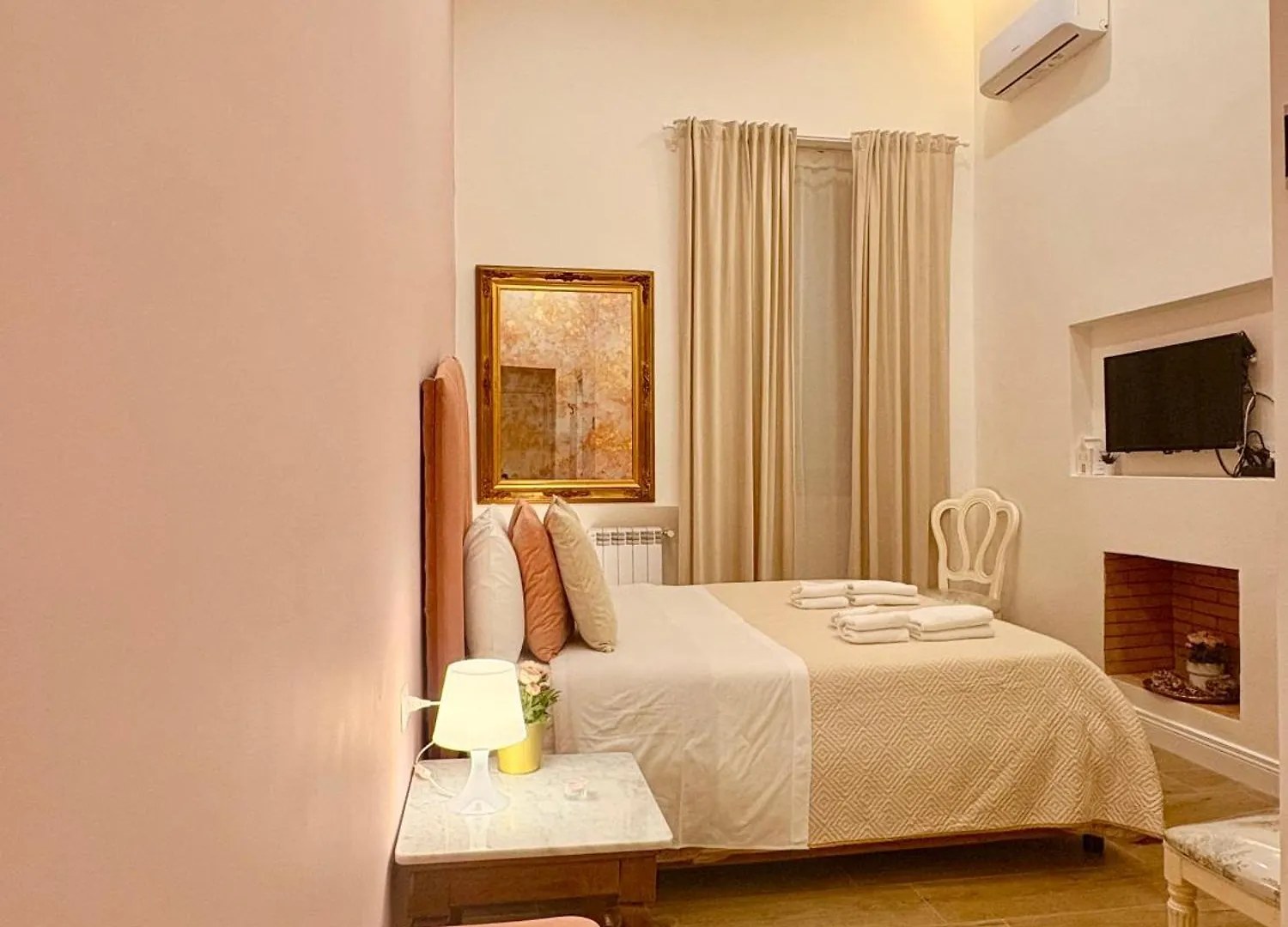 Home Piccini Naples