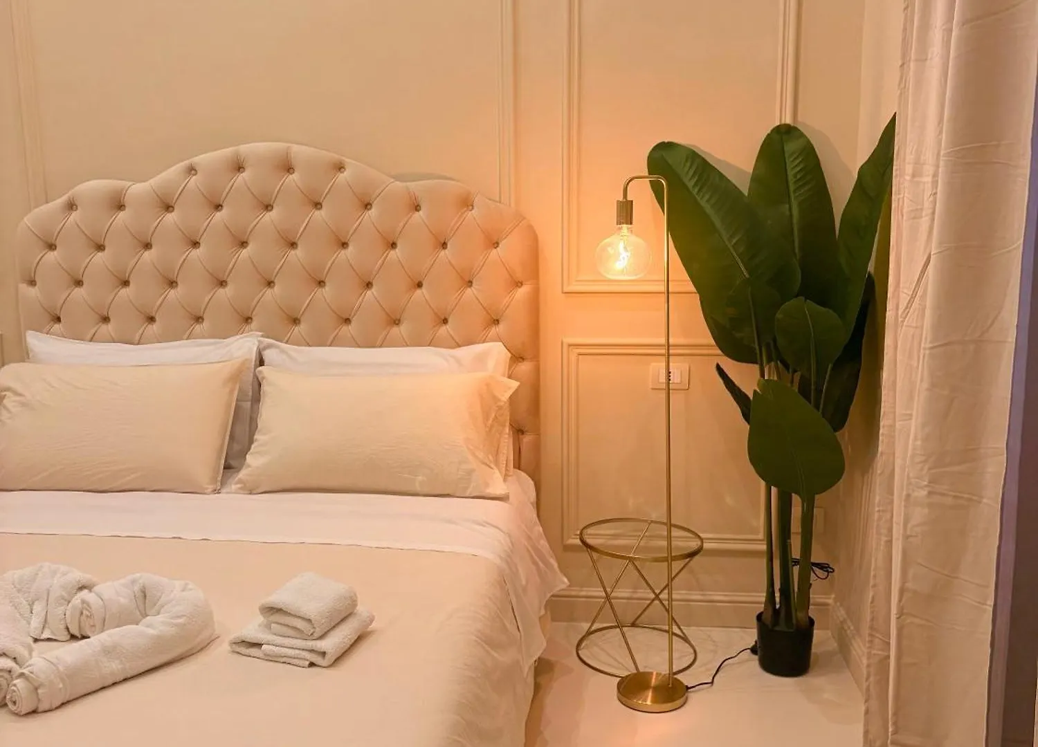 Home Piccini Naples Guest house