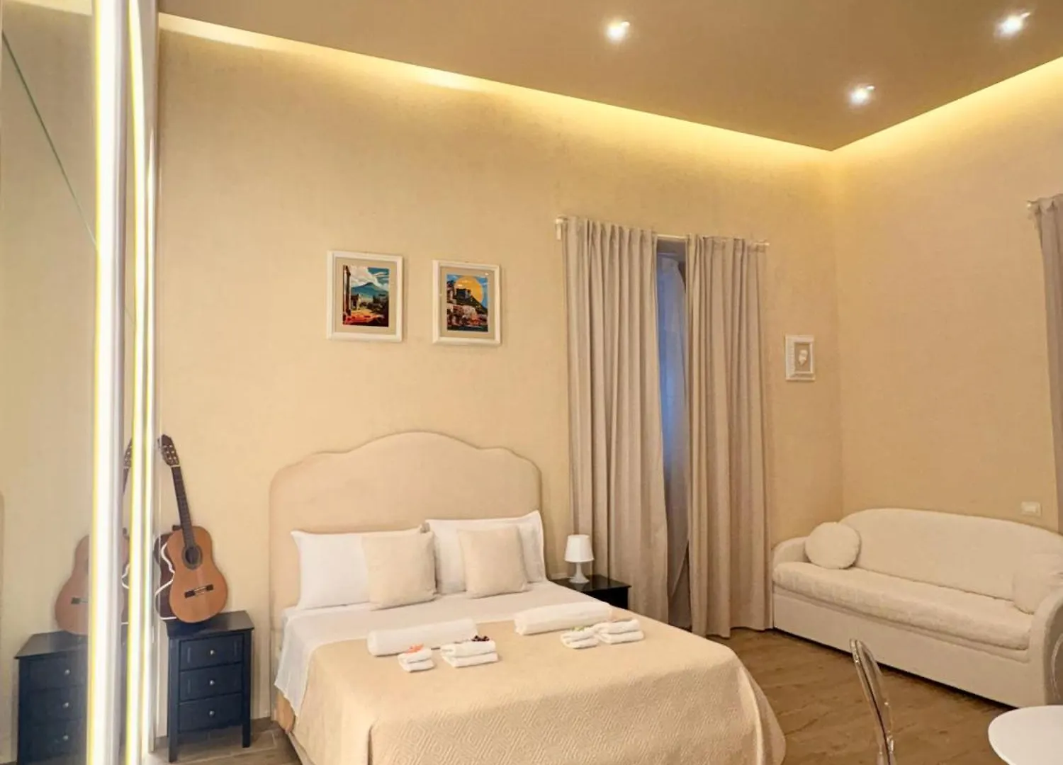 Guest house Home Piccini Naples